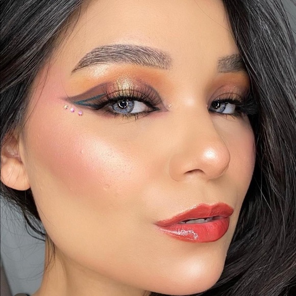 Violet Voss Cosmetics SunKissed Summer Pigment Eyeshadow Palette NIB - Picture 8 of 10